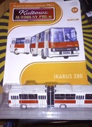 Model Kultowe autobusy PRL Ikarus 280 plus gazetka skala 1 72