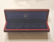 Leuchtturm - Luksusowe etui Volterra na 5 monet o średnicy 32mm (2011)