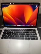 Sprzedam MacBookAir -13 cali 2017 r