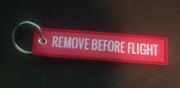 REMOVE BEFORE FLIGHT Bryloki do kluczy 