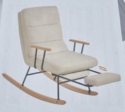 Beżowy fotel bujany Songmics praktyczny i elegancki do wnętrz domowych