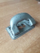 Stary metalowy dziurkacz PRL