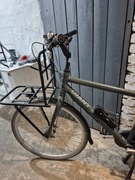 Basil Pick-up Bagażnik rowerowy przedni czarny mat