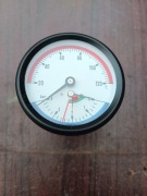 Hybrydowy manometr, termomanometr, pomiar temperatury i ciśnienia