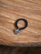 Pierścionek z hematytu z zawieszką