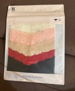 Victoria’s Secret paczka majtki 5 sztuk koronka nowe oryginał prezent