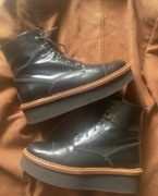 Botki TOD’S na wysokiej podeszwie, modowe 