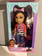 Lalka Good Baby Doll Lucky z kotkiem – lalka świecąca i śpiewająca