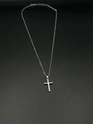Naszyjnik z krzyżem srebrny stop cynku nowy uniseks 50 cm