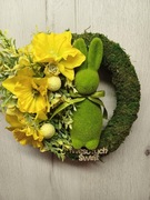  Wiosenno-wielkanocny wianek na drzwi 