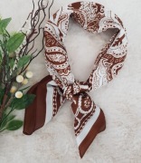 Apaszka brązowa gawroszka chusta 