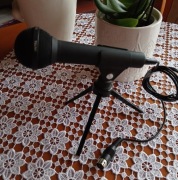 Mikrofon Tonsil Md268 z małym statywem stołowym