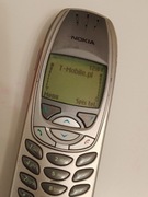 Oryginalna NOKIA 6310 /PL menu z ładowarką 
