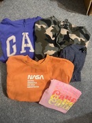 Zestaw 5 ubrań dziewczęcych w rozmiarze na 146/152 cm.