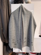 Szary szalik 100% Akryl - Mohito