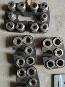 Różne akcesoria montażowe i moduły elektroniczne