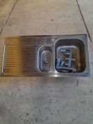 Zlewozmywak 1,5 komorowy ze stali