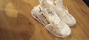 Buty sportowe męskie Fashion r.43 w.27,5