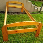 Łóżko sosnowe bez stelaża