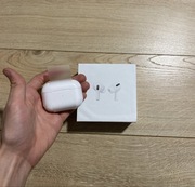 Oryginalne słuchawki AirPods Pro Lightning