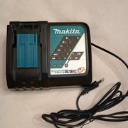 Ładowarka Makita DC 18RC 