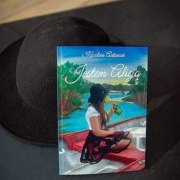 Charytatywny Tomik Poezji "Jestem Alicją" 