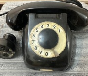 Stary telefon stacjonarny z tarczą RWT z czasów PRL stan dobry 