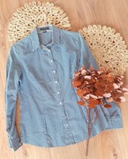 biała czarna elegancka wizytowa koszula w pasy paski biurowa do biura 