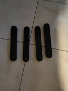 Podstawki pod kolumny Tannoy V4i