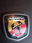 Abarth 500 emblemat klapa tył