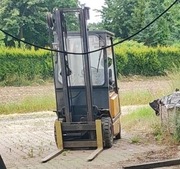 Wózek widłowy Yale 