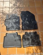 Sprzedam dywaniki gumowy dla Toyota Corolla E21