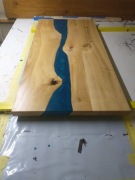 Sprzedam stolik kawowy zalany żywicą