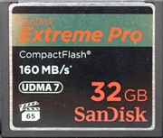 SanDisk CompactFlash 32 GB.