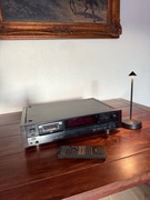 Magnetofon cyfrowy DAT SONY  DTC-60ES wraz z pilotem