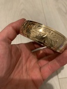 Sztywna bransoletka (bangle) złota
