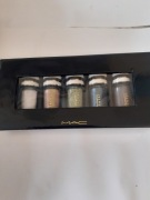 MAC NOCTURNALS PIGMENTS AND GLITTERS 