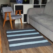 Dywan ręcznie robiony na drutach