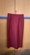 Czerwono burgundowa spódnica