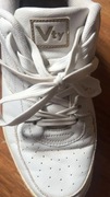 Sneakersy Vty White