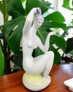 Akt kobieta z lustrem J. Török Zsolnay Węgry lata 60te promocja