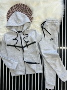 Stylowy komplet dziecięcy NIKE–bluza z kapturem, spodnie dresowe 164cm