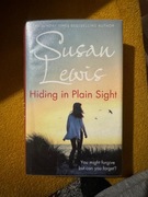 Książka Susan Lewis - Hiding in Plain Sight