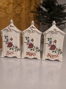 Zestaw trzech cermiczych pojemników róża sól mąka kasza