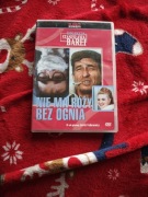 Nie ma róży bez ognia z kolekcji Stanisława Barei