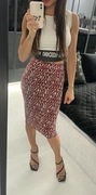 Spódnica Bershka Xs dzianina napisy ołówkowa midi 96% wiskozy 4% elastan 