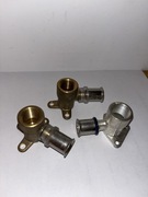 Wavin kolano ścienne 16x1/2 gw