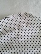 Biała bluzka w czarne groszki