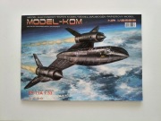 SR-71A Blackbird Model-Kom. Model kartonowy.