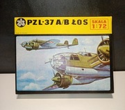 Model samolotu PZL-37A/B ŁOŚ